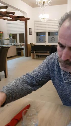 AKCAABAT RESTAURANT - Gastronomie und Hotellerie