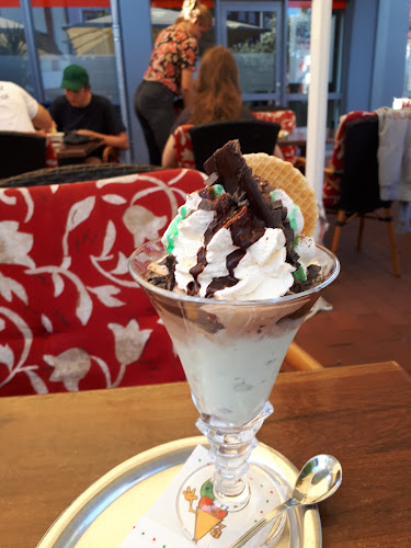 Opinii despre Eiscafé Bistro Martino Wunstorf în Wunstorf - Gastronomie und Hotellerie