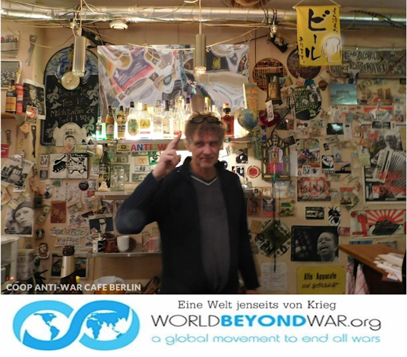 Opinii despre COOP Anti-War Café-Bar în Berlin - Gastronomie und Hotellerie