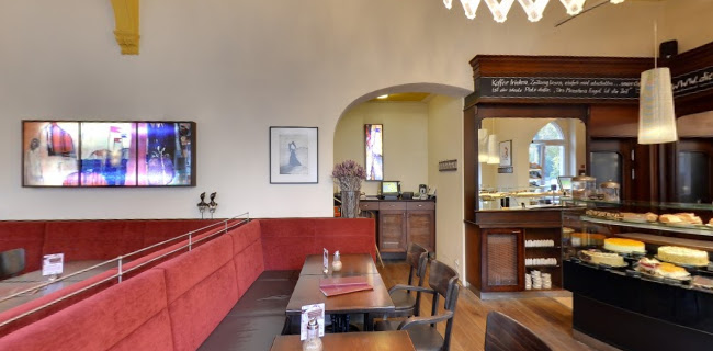 Comentarii opinii despre Schiller Café