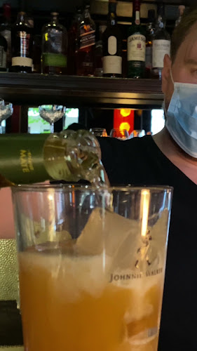 100 Gramm Bar & Lounge - Gastronomie und Hotellerie