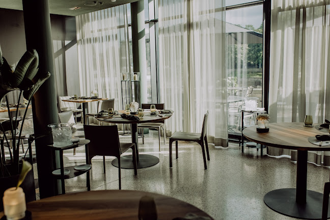 Hannah-Arendt-Platz 1, 30159 Hannover