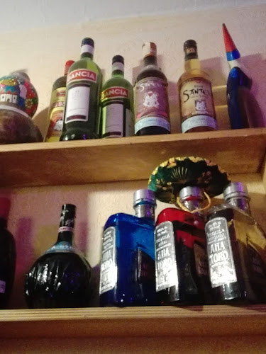 El Tesoro Café Bazar Latino - Musik Kultur Party Service Cafe Handel - Gastronomie und Hotellerie