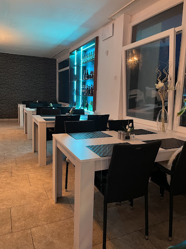 Cafè Safran - Gastronomie und Hotellerie