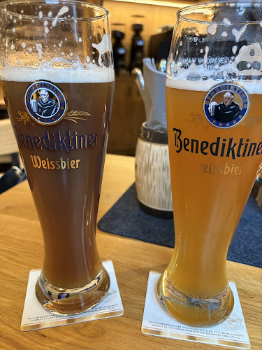 Comentarii opinii despre Benediktiner Wirtshaus im joHanns Hof