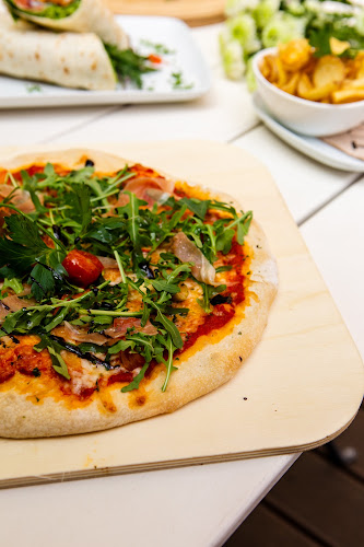 IDEAL Café - Restaurant - Bar - Gastronomie und Hotellerie