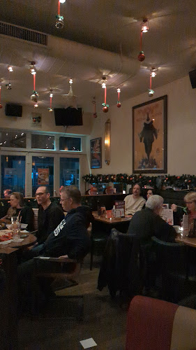 Opinii despre Cafe Extrablatt Oberhausen în Oberhausen - Gastronomie und Hotellerie