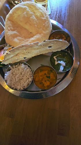 Opinii despre Aapka - Indisches Restaurant Berlin în Berlin - Gastronomie und Hotellerie