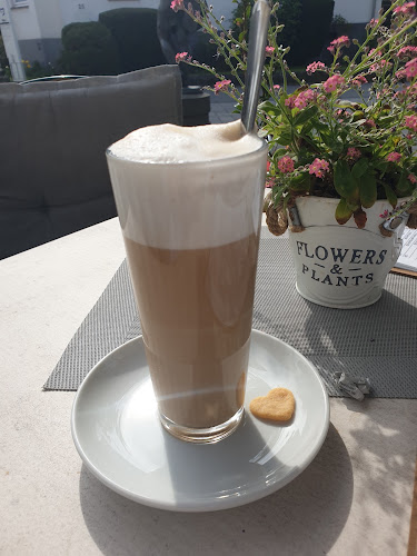 Opinii despre Café Herzstück în Bad Oeynhausen - Gastronomie und Hotellerie