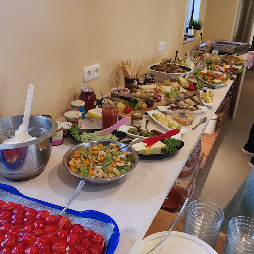 Opinii despre Krugels Catering, BBQ & Coffee-Bar în Burg (bei Magdeburg) - Gastronomie und Hotellerie