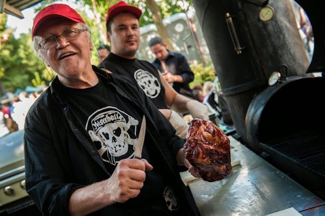 Opinii despre Kaiserhalle - Reutlingen în Reutlingen - Gastronomie und Hotellerie