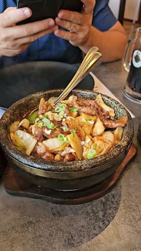 Opinii despre China Restaurant Konfuzius în Menden (Sauerland) - Gastronomie und Hotellerie