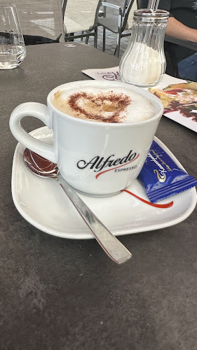 Opinii despre Café Kuntz în Landau in der Pfalz - Gastronomie und Hotellerie