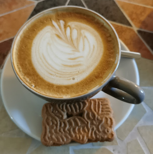 Opinii despre Cafe das Cultura în Bonn - Gastronomie und Hotellerie