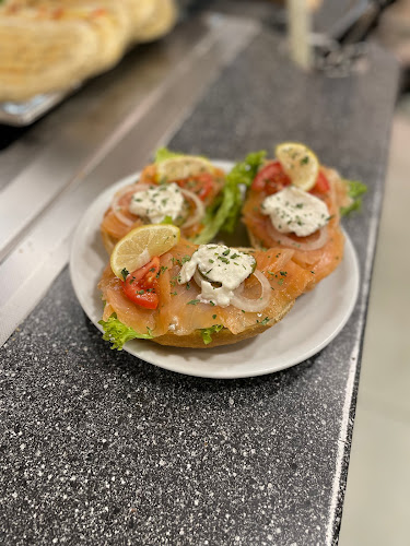 Opinii despre Bäckerei Gorki în Berlin - Gastronomie und Hotellerie