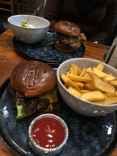 Comentarii opinii despre Ludwig Cuisine