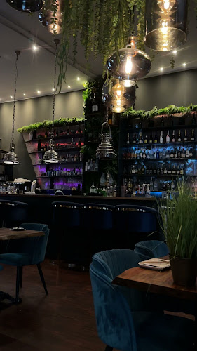 Opinii despre Face Sushi Restaurant & Bar în Hannover - Gastronomie und Hotellerie