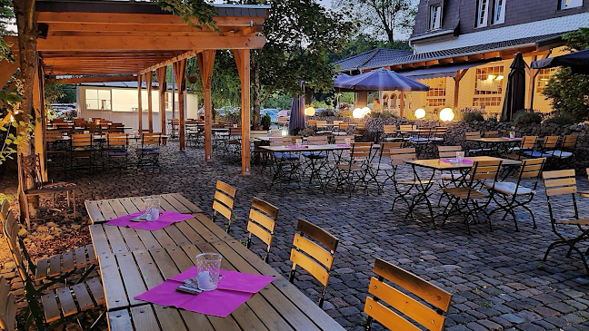 Grunder´s Hofgut Menschenhaus GmbH & Co.KG - Biergarten und Events