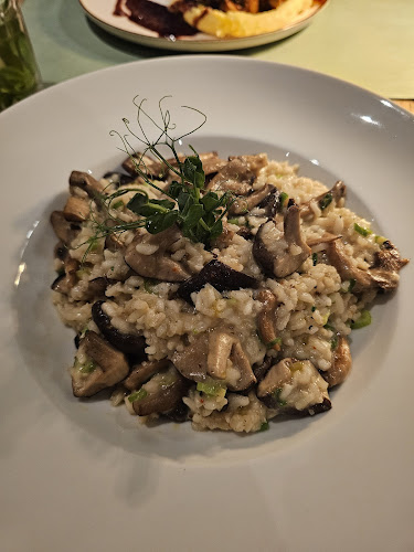 Lido - Italian Vibes, Restaurant & Bar - Gastronomie und Hotellerie