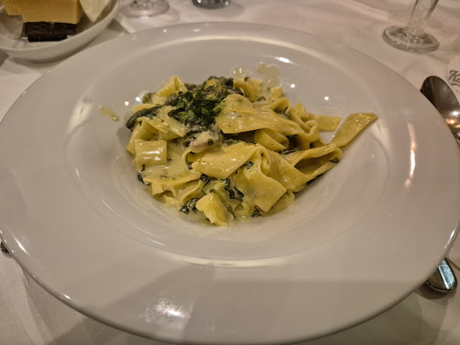 Opinii despre Ristorante Paradiso în Bad Oeynhausen - Gastronomie und Hotellerie