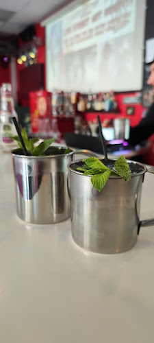 Opinii despre dasWohnzimmer musicbar/lounge în Backnang - Gastronomie und Hotellerie