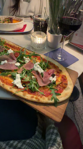 Opinii despre Piccanti, Cafe, Pizzeria, Bar Restaurant în Lüneburg - Gastronomie und Hotellerie