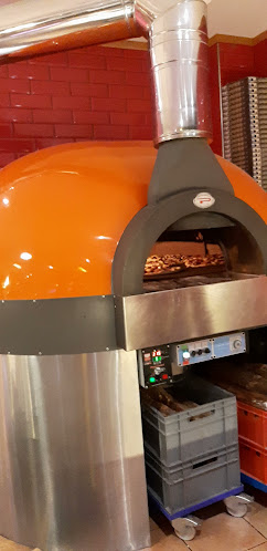 Holzofenpizzeria Sassi di Matera - Gastronomie und Hotellerie