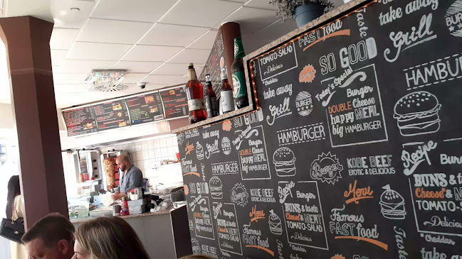 Opinii despre City Döner & Pizzeria Kleve în Kleve - Gastronomie und Hotellerie