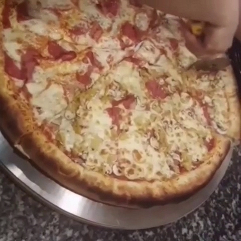 Opinii despre Ristorante Pizzeria Calimero în Essenbach - Gastronomie und Hotellerie