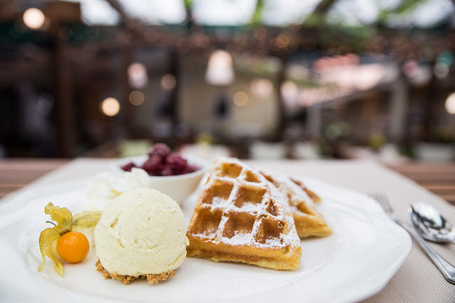 Schurk Markelsheim Weinlauben Restaurant - Bad Mergentheim