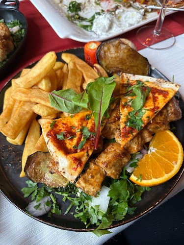 Opinii despre Royal Lebanon Resturant 🇱🇧 în Gießen - Gastronomie und Hotellerie