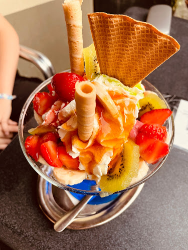 Simarpl. 18, 50825 Köln