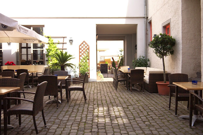 Comentarii opinii despre Benediktiner Wirtshaus im joHanns Hof