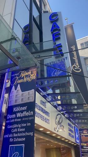 Comentarii opinii despre Cafe Riese Köln
