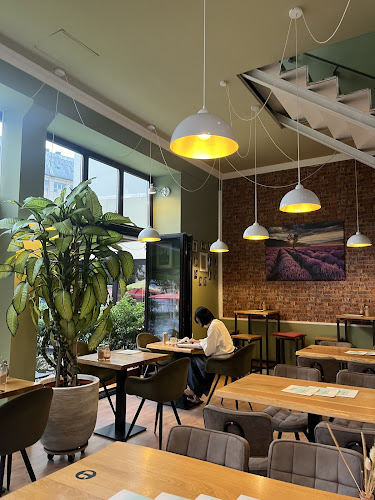 Comentarii opinii despre 5 Senses Espresso Bar Bonn