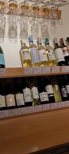 Opinii despre Jacques’ Wein-Depot Erkrath-Gerresheim/Alt Erkrath în Erkrath - Gastronomie und Hotellerie