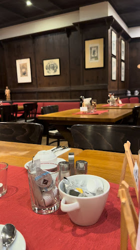 Opinii despre Bischofshof Braustuben în Regensburg - Gastronomie und Hotellerie