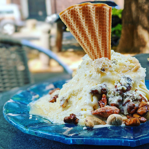 Eiscafe Liliana - Gastronomie und Hotellerie