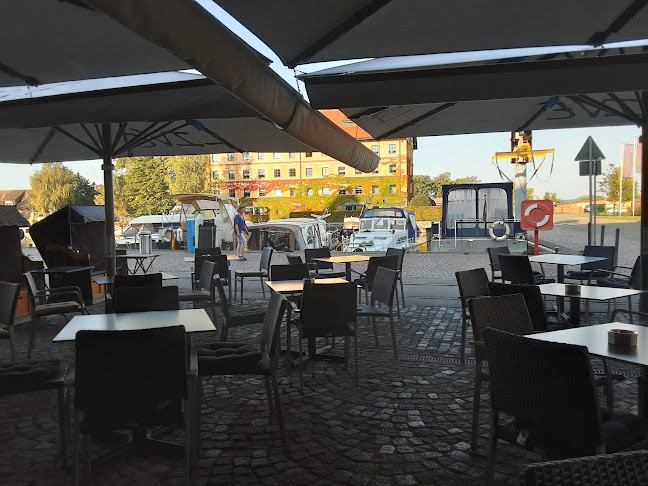 Comentarii opinii despre LIVE WERK Das HafenRestaurant