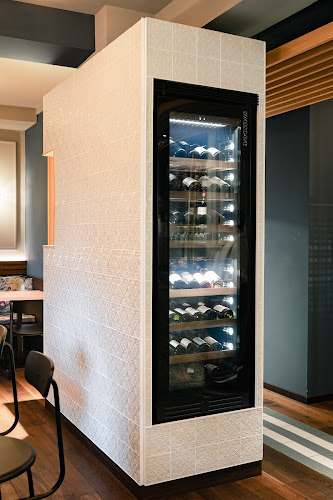 Comentarii opinii despre Bob & Mary