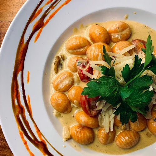 Habana Bar - Gastronomie und Hotellerie