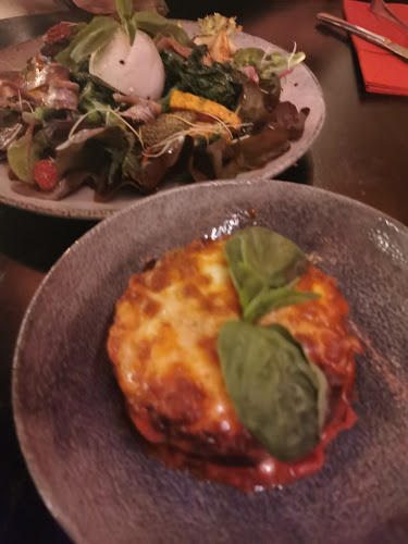 Comentarii opinii despre Madre