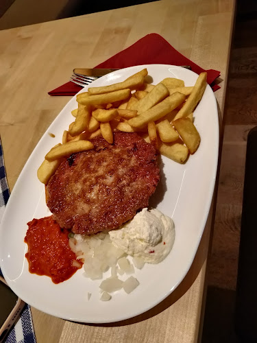 Comentarii opinii despre Schützenhaus Cafe - Restaurant