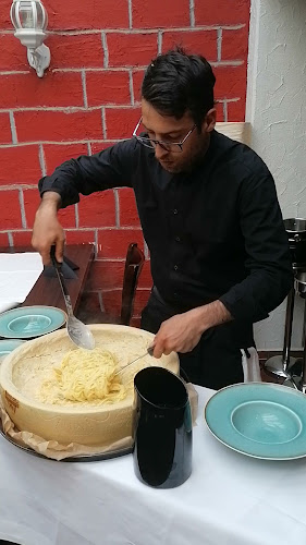 Opinii despre Da Noi - Pizzeria und Ristorante în Neubiberg - Gastronomie und Hotellerie