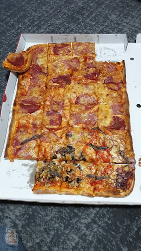 Dal Ghiottone Mobil - Gastronomie und Hotellerie