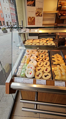 Opinii despre Bäckerei Konditorei Manhart în Landsberg am Lech - Gastronomie und Hotellerie