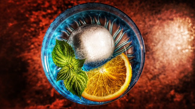 WALL STREET I Cocktail- und Champagnerbar - Schwäbisch Gmünd