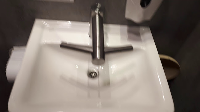 Opinii despre McDonald's în Homburg - Gastronomie und Hotellerie