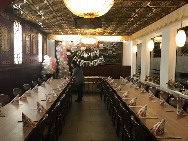 Peking Asian Restaurant