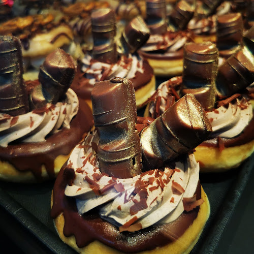 Comentarii opinii despre CBD - CAKES, BÄMS & DONUTS